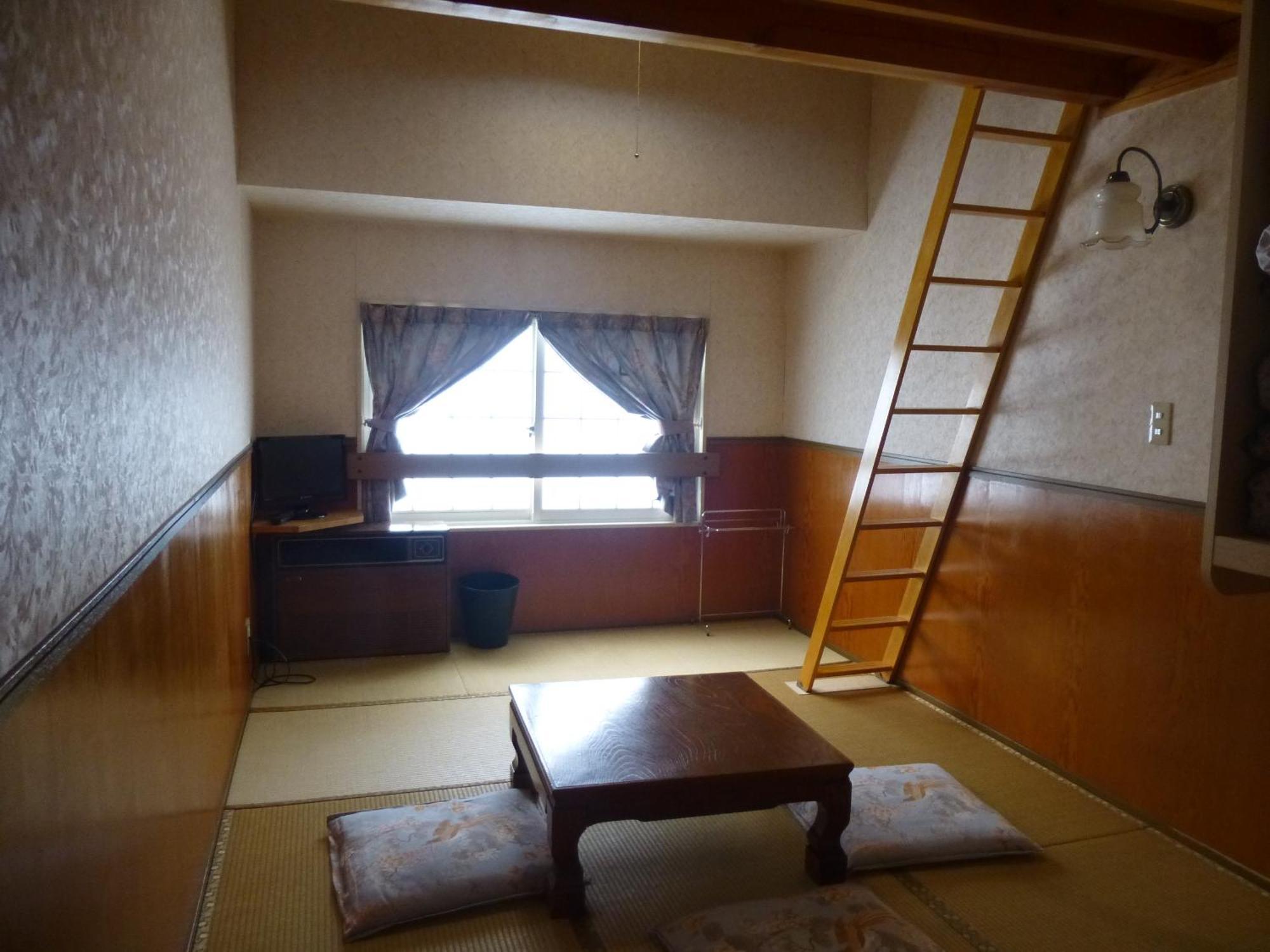 Annex Aburaya Iiyama Quarto foto